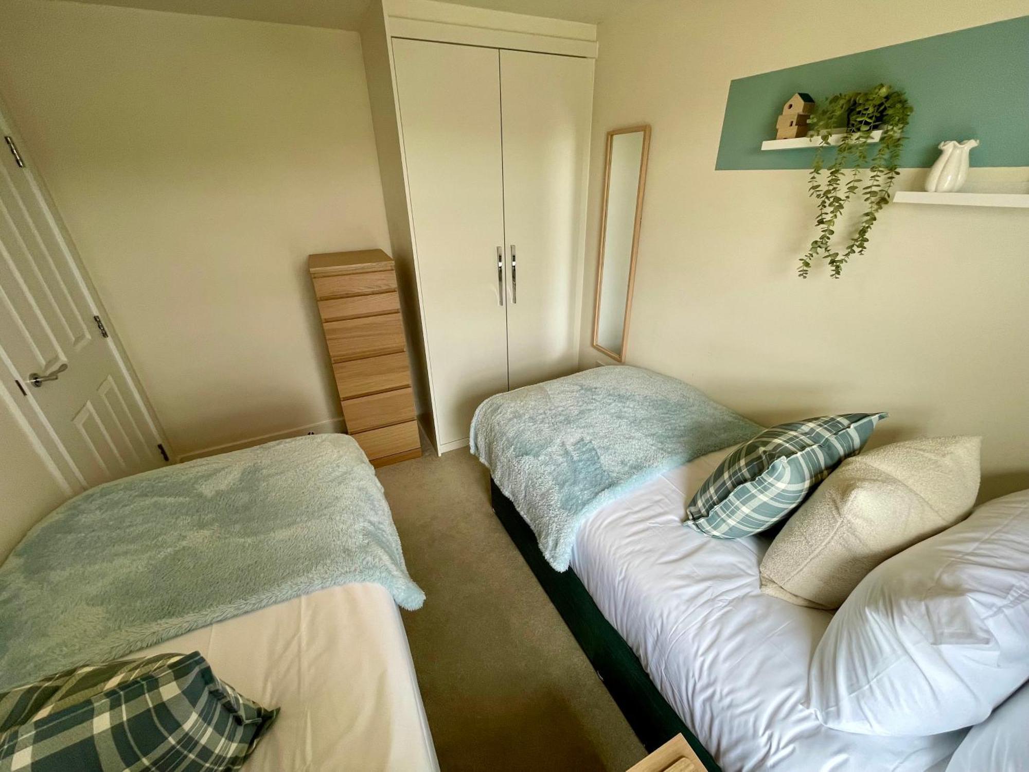3-Bedroom Luxury Stay With Free Parking マーケット・ハーバラ エクステリア 写真