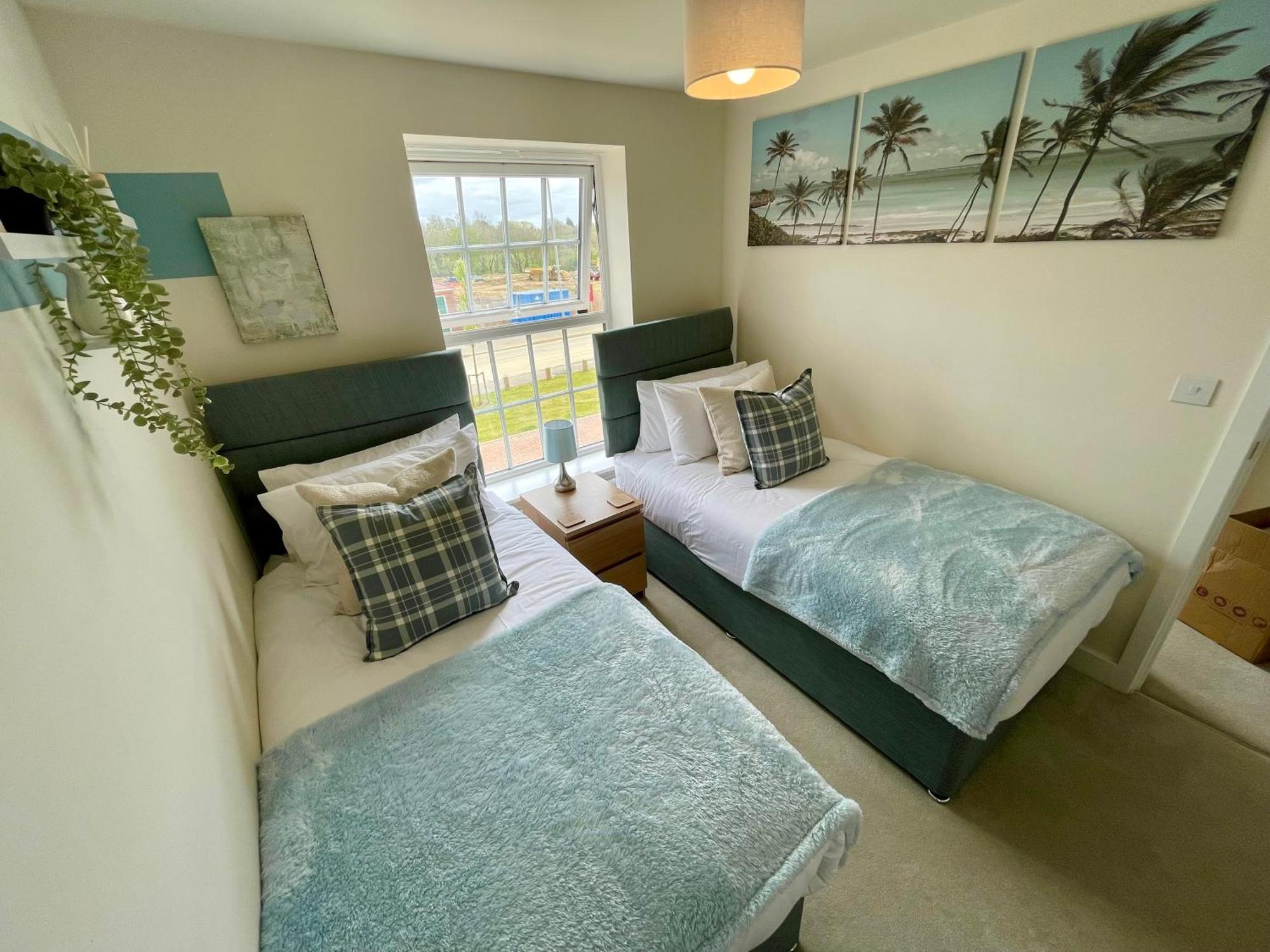 3-Bedroom Luxury Stay With Free Parking マーケット・ハーバラ エクステリア 写真